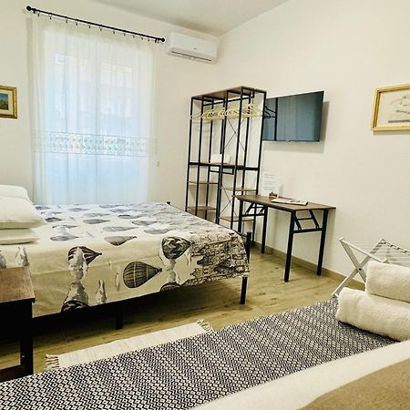Appartamento Casa Flora Roma Esterno foto
